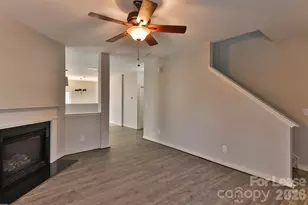 8946 Chalkstone Rd, Charlotte, NC 28216 - Photo 15