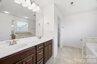 2162 Belle Vernon Ave, Charlotte, NC 28210 - Photo 21