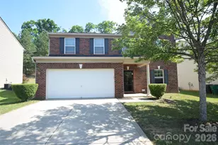 3419 Ashley View Dr, Charlotte, NC 28213 - Photo 1
