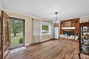 1172 Rainbow Cir, Catawba, SC 29704 - Photo 3