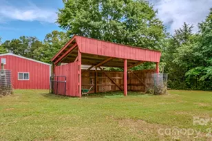 1241 County Line Rd, Rutherfordton, NC 28139 - Photo 35
