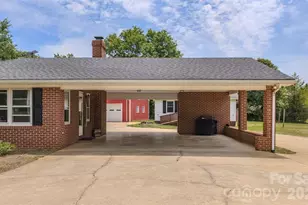 1241 County Line Rd, Rutherfordton, NC 28139 - Photo 3