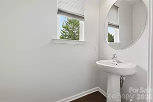 1502 Sharon Rd W, Charlotte, NC 28210 - Photo 31