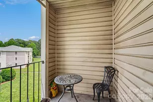 6223 Rosecroft Dr, Charlotte, NC 28215 - Photo 25