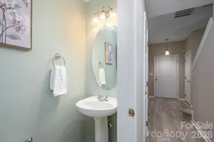 1091 Cramerton Village Dr, Cramerton, NC 28032 - Photo 11