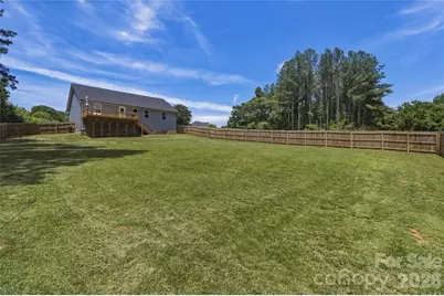 2412 Mintew Circle, Lincolnton, NC 28092 - Photo 43