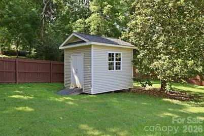 6621 Fair Lawn Road, Charlotte, NC 28215 - Photo 25