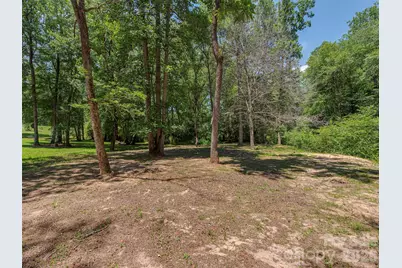 3901 Hickory Highway, Statesville, NC 28677 - Photo 11