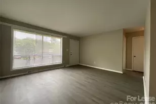 4928 Malibu Dr, Charlotte, NC 28215 - Photo 5