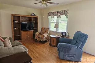 2078 Knight Rd, Lancaster, SC 29720 - Photo 9