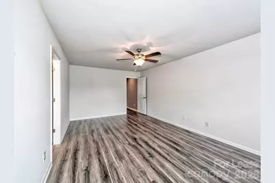 915 Emma Kate Court, Lake Wylie, SC 29710 - Photo 17