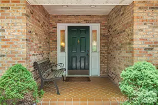 1851 Riverview Ct, Hendersonville, NC 28739 - Photo 3