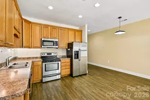 109 Sherman Oaks Ln, Mooresville, NC 28115 - Photo 9