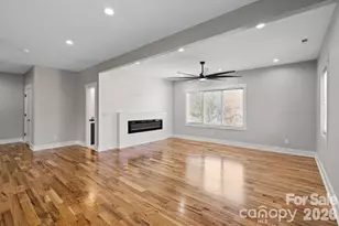 543 30th Ave NW, Hickory, NC 28601 - Photo 9
