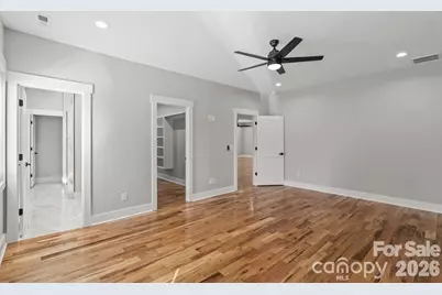 543 30th Avenue NW, Hickory, NC 28601 - Photo 13