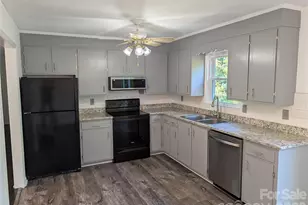 3822 Newhall Dr NW, Conover, NC 28613 - Photo 7