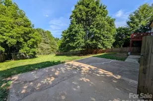 3822 Newhall Dr NW, Conover, NC 28613 - Photo 23