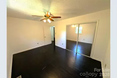 3822 Newhall Drive NW, Conover, NC 28613 - Photo 11