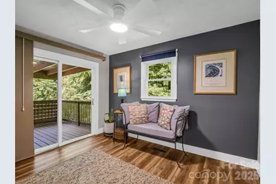 395 E Howard Street, Tryon, NC 28782 - Photo 25