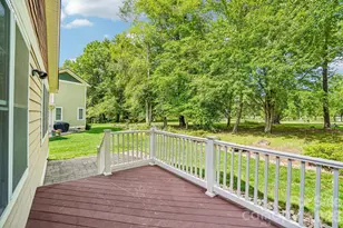 263 Fairway View Dr, Etowah, NC 28729 - Photo 37