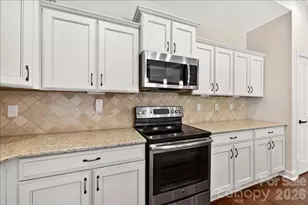 1012 Avalon Pl, Stallings, NC 28104 - Photo 17