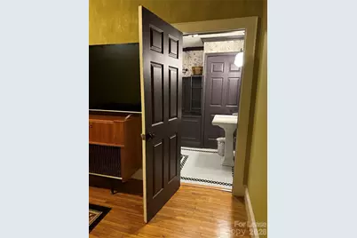 2501 Roswell Avenue #102, Charlotte, NC 28209 - Photo 13