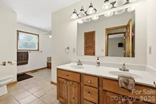 168 Barefoot Cv, Burnsville, NC 28714 - Photo 17