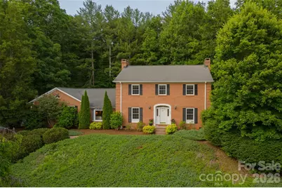 425 Sondley Woods Place, Asheville, NC 28805 - Photo 1