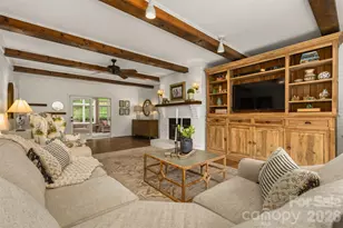 425 Sondley Woods Pl, Asheville, NC 28805 - Photo 3