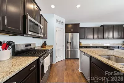 11033 Crane Creek Drive, Charlotte, NC 28278 - Photo 11