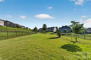 11033 Crane Creek Dr, Charlotte, NC 28278 - Photo 33
