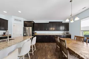 11033 Crane Creek Dr, Charlotte, NC 28278 - Photo 13