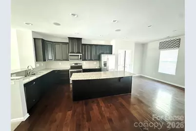 1935 Fleetwood Drive, Charlotte, NC 28208 - Photo 3