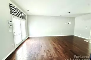 1935 Fleetwood Dr, Charlotte, NC 28208 - Photo 5