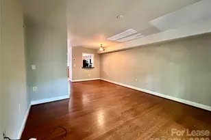 1207 Green Oaks Ln, Charlotte, NC 28205 - Photo 11