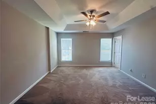 940 Tiger Ln, Charlotte, NC 28262 - Photo 11