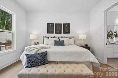 4213 Pinekirk Drive, Charlotte, NC 28269 - Photo 13