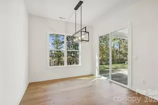 4213 Pinekirk Dr, Charlotte, NC 28269 - Photo 7