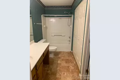 5745 Prescott Court, Charlotte, NC 28269 - Photo 11