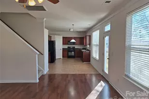 3107 Briar Rose Ct, Charlotte, NC 28269 - Photo 7
