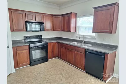 3107 Briar Rose Court, Charlotte, NC 28269 - Photo 11