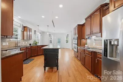 1245 34th Avenue NE, Hickory, NC 28601 - Photo 13