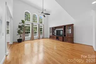 1245 34th Ave NE, Hickory, NC 28601 - Photo 7