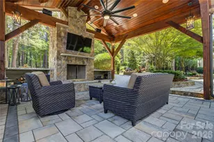 16946 Ashton Oaks Dr, Charlotte, NC 28278 - Photo 47