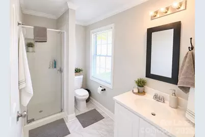 1406 W Walnut Avenue, Gastonia, NC 28052 - Photo 5