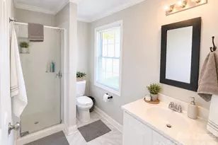 1406 W Walnut Ave, Gastonia, NC 28052 - Photo 5