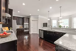 4606 Pebble Run Dr, Matthews, NC 28105 - Photo 11