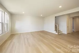 4122 Pinekirk Dr, Charlotte, NC 28269 - Photo 5