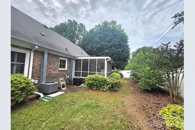 687 Carlton Drive, Gastonia, NC 28054 - Photo 7
