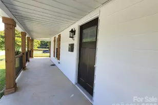 409 N 12th St, Bessemer City, NC 28016 - Photo 5